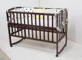 AMELI - детская кроватка с откидной боковиной, дугами та колесами ТМ ГОЙДАЛКА (фото 4 из 26)