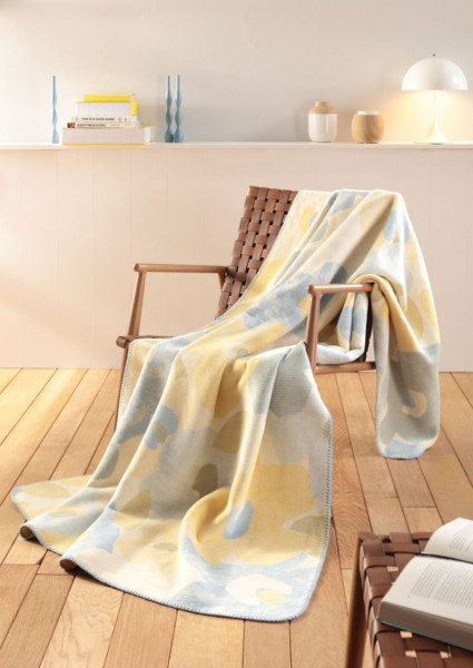 WOHNDECKE BLOOMING DAY - плед 150x200 TM BIEDERLACK (807618)
