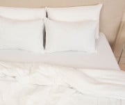 Простынь на резинке БЯЗЬ TM SLEEP CARE